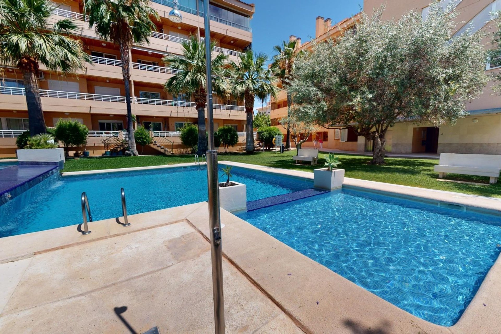 Reventa - Apartamento / piso -
Alfaz del Pi - Albir