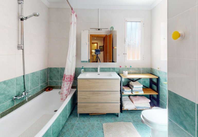 Reventa - Apartamento / piso -
Alfaz del Pi - Albir