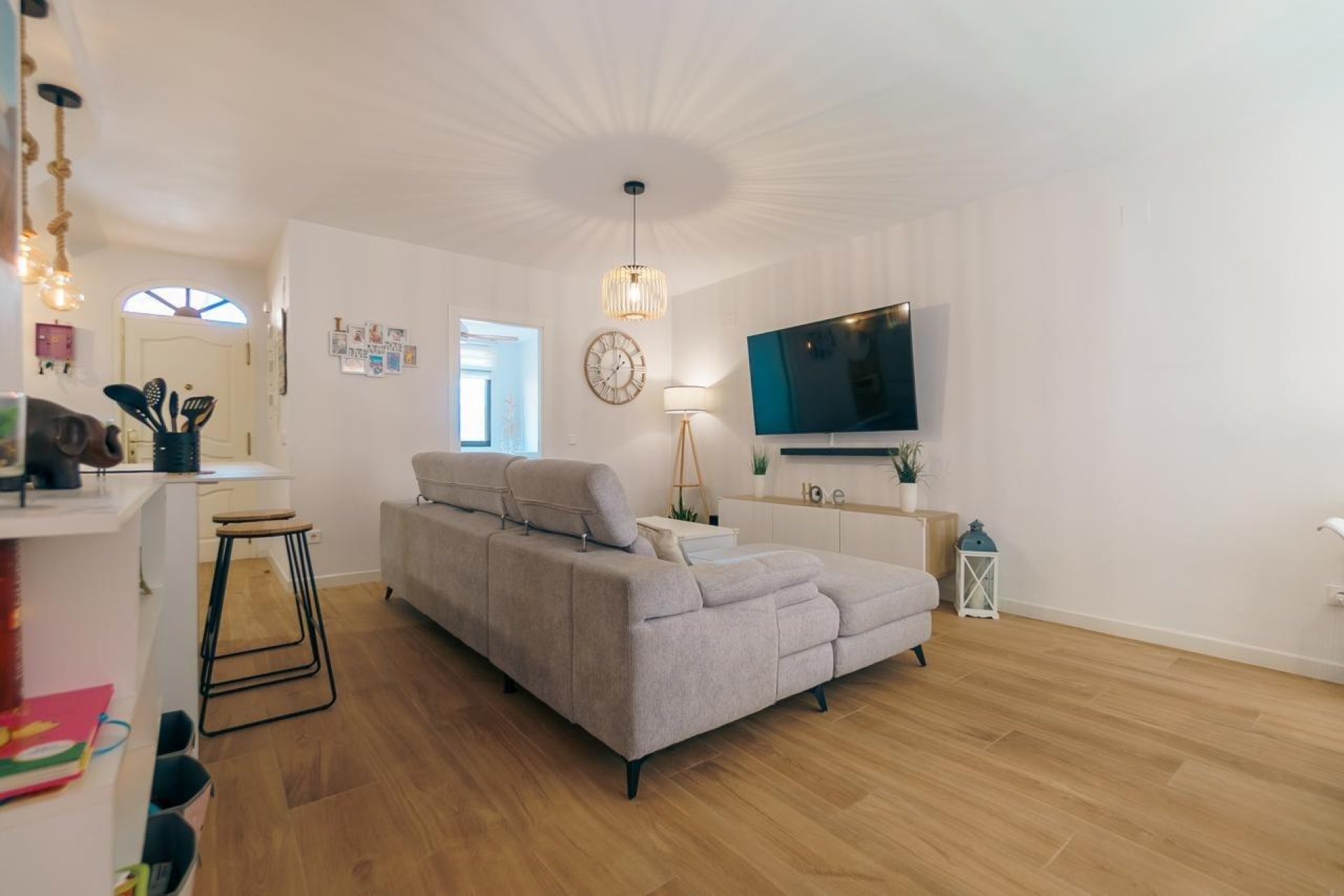 Reventa - Apartamento / piso -
Alfaz del Pi - Albir