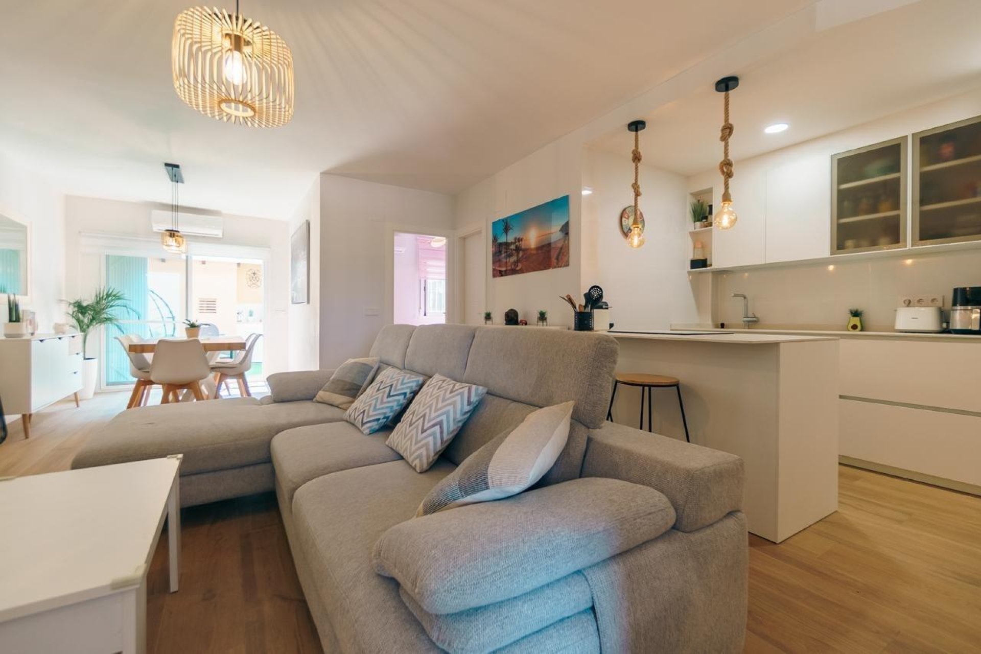 Reventa - Apartamento / piso -
Alfaz del Pi - Albir