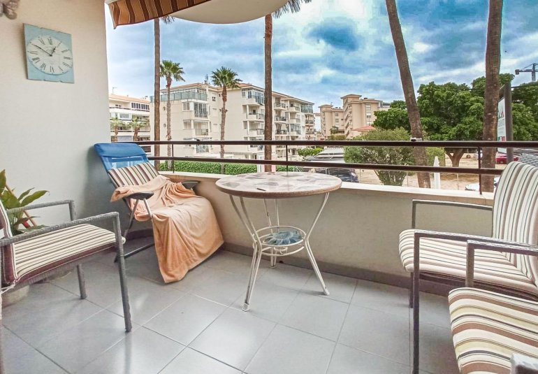 Reventa - Apartamento / piso -
Alfaz del Pi - Albir