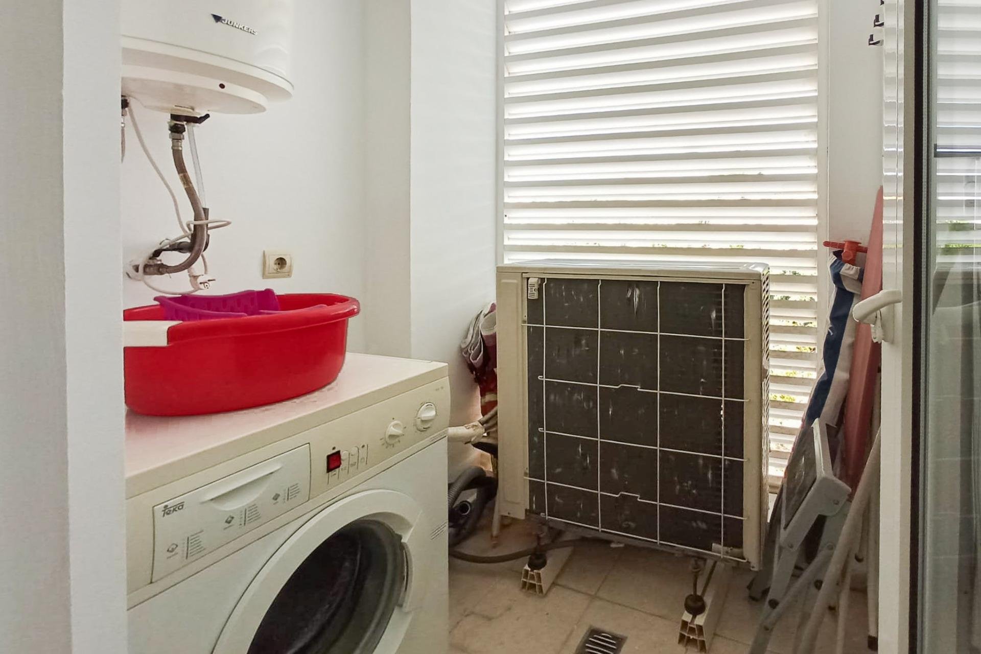 Reventa - Apartamento / piso -
Alfaz del Pi - Albir