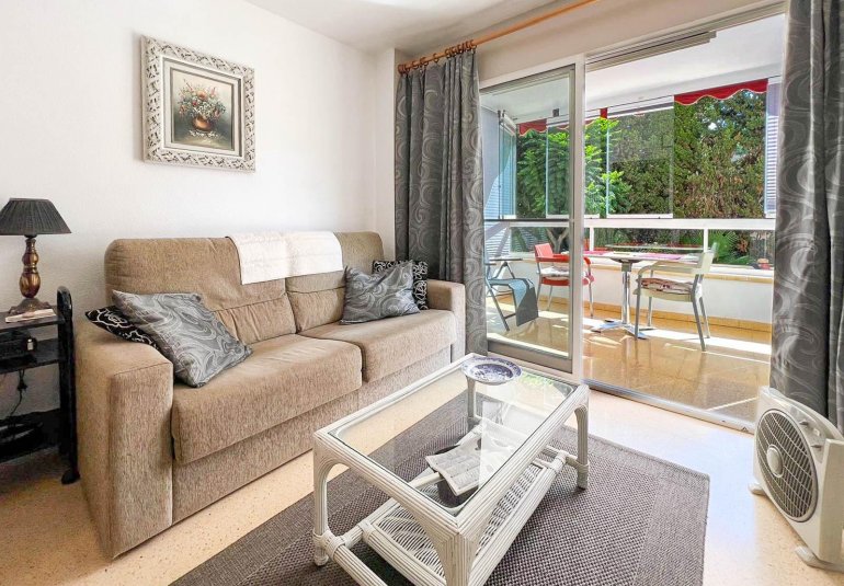 Reventa - Apartamento / piso -
Alfaz del Pi - Albir