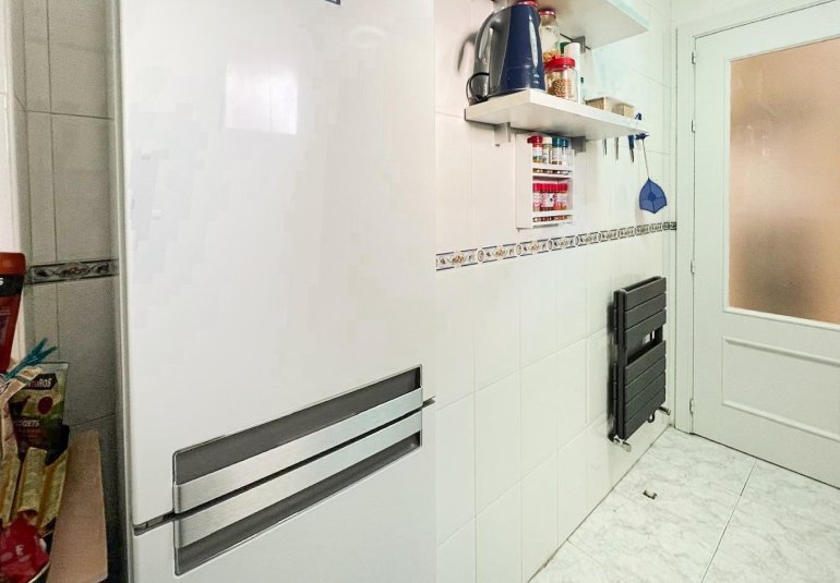 Reventa - Apartamento / piso -
Alfaz del Pi - Albir