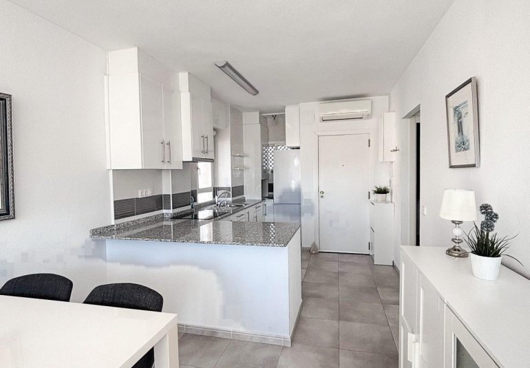 Reventa - Apartamento / piso -
Alfaz del Pi - Albir