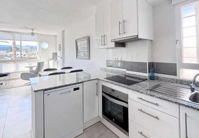 Reventa - Apartamento / piso -
Alfaz del Pi - Albir