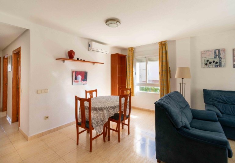 Reventa - Apartamento / piso -
Alfaz del Pi - Albir