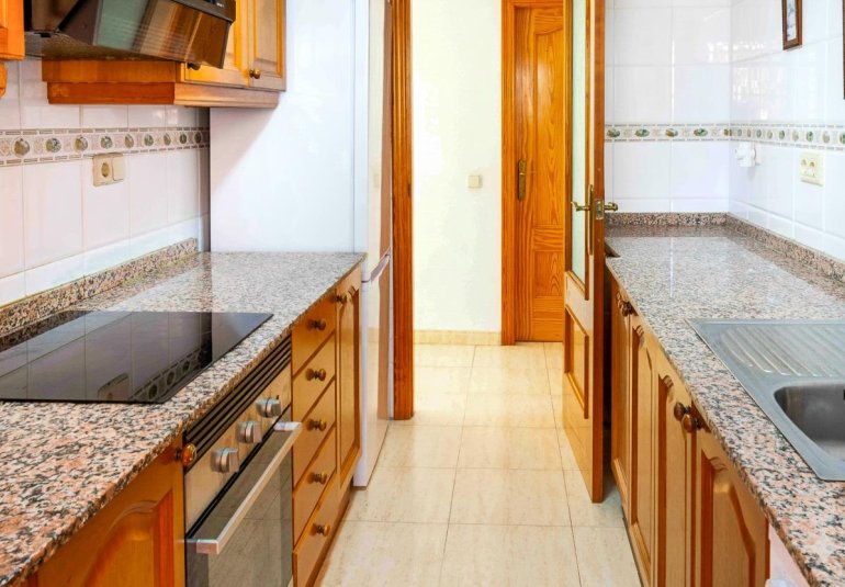 Reventa - Apartamento / piso -
Alfaz del Pi - Albir