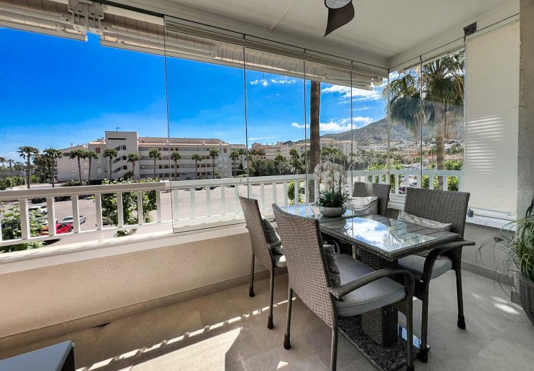 Reventa - Apartamento / piso -
Alfaz del Pi - Albir
