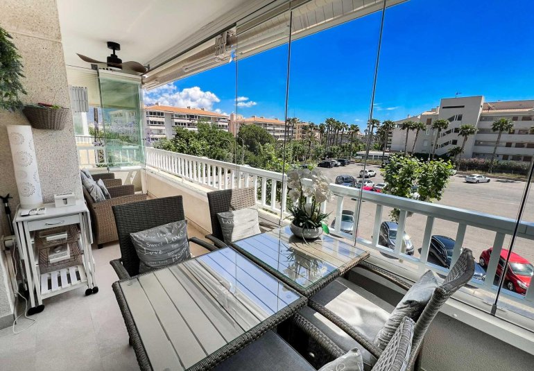 Reventa - Apartamento / piso -
Alfaz del Pi - Albir