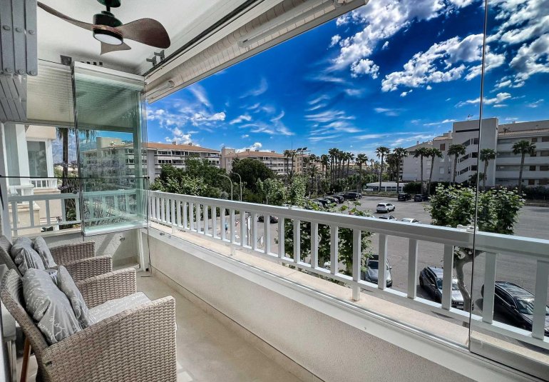 Reventa - Apartamento / piso -
Alfaz del Pi - Albir
