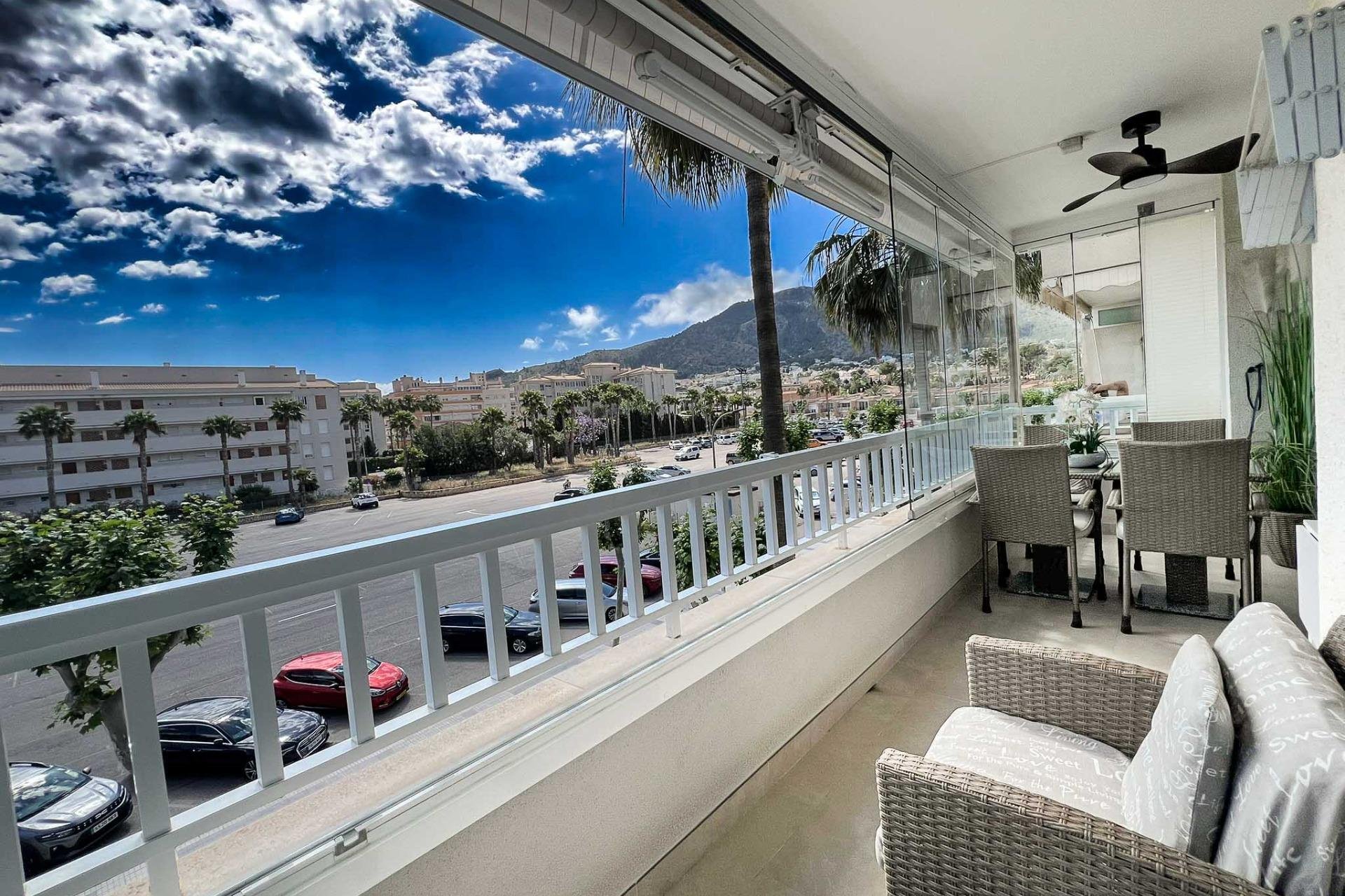 Reventa - Apartamento / piso -
Alfaz del Pi - Albir