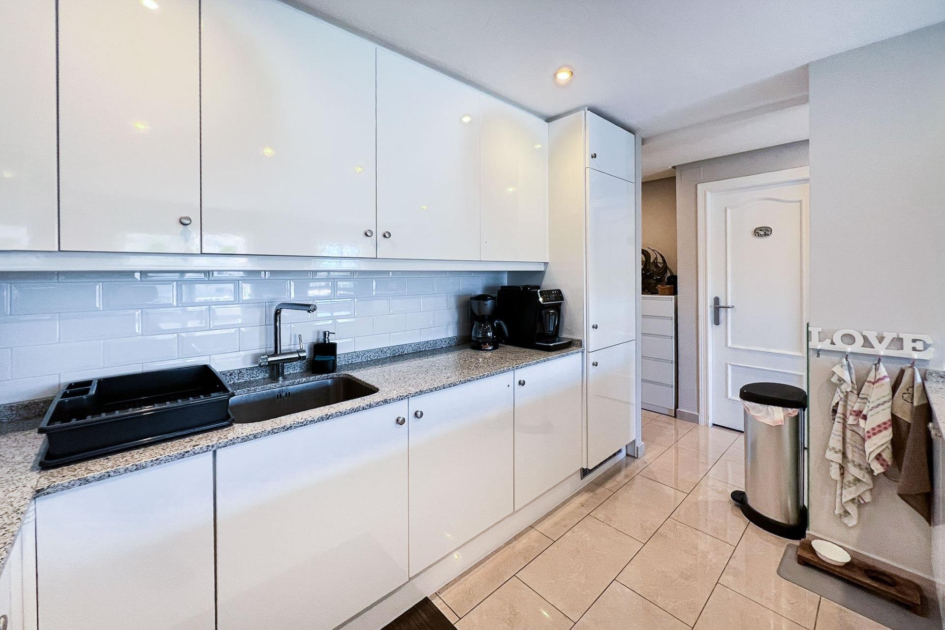 Reventa - Apartamento / piso -
Alfaz del Pi - Albir
