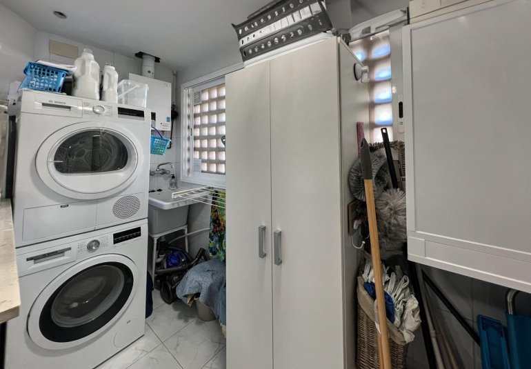 Reventa - Apartamento / piso -
Alfaz del Pi - Albir