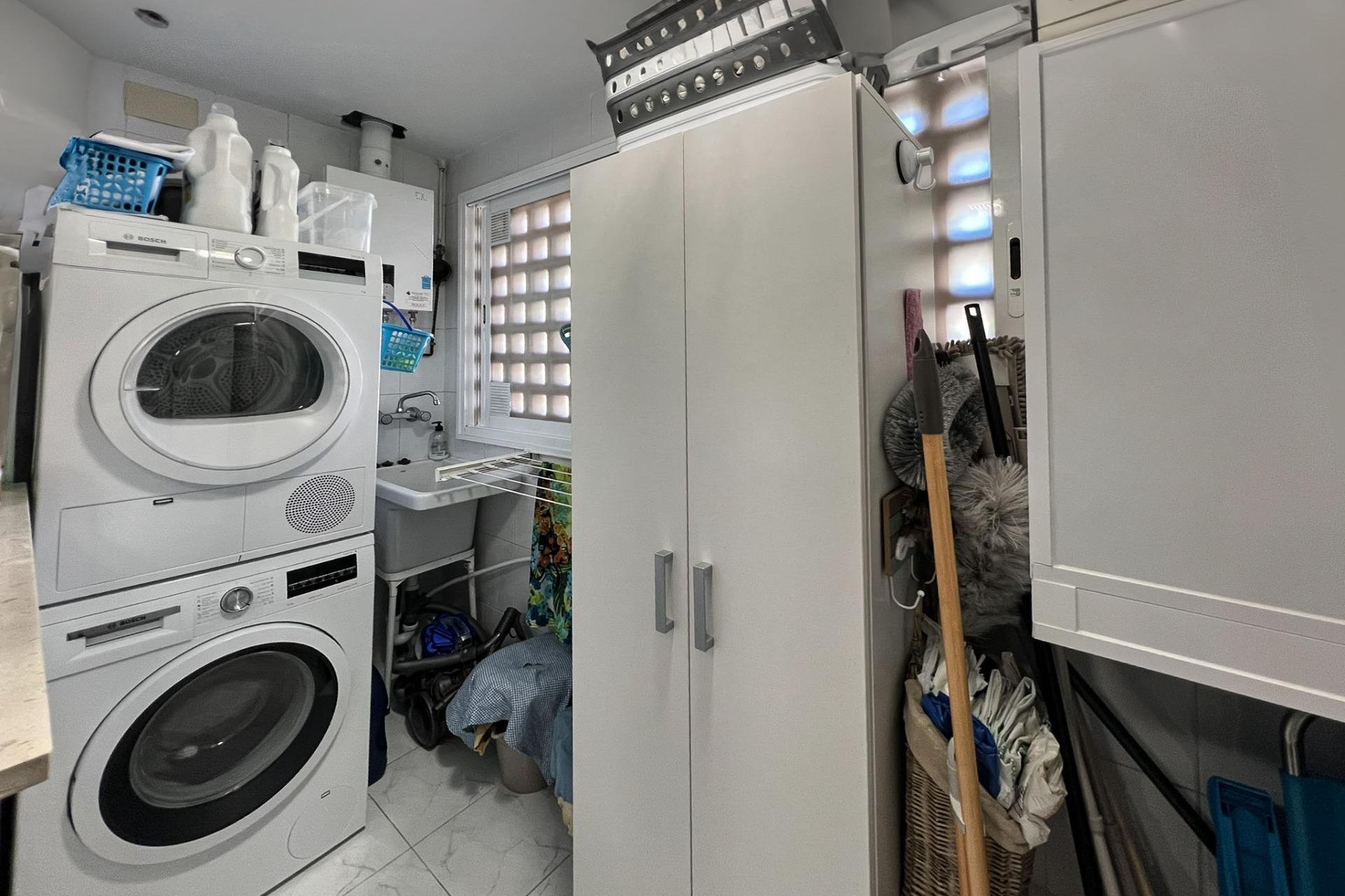 Reventa - Apartamento / piso -
Alfaz del Pi - Albir