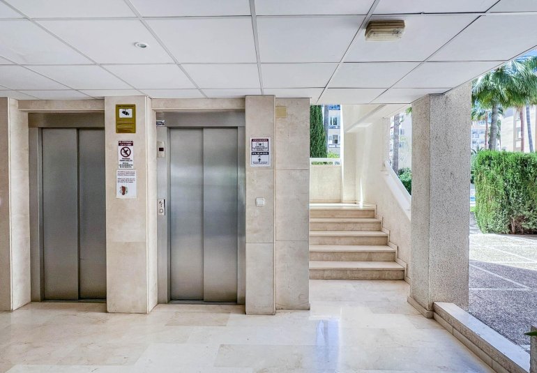 Reventa - Apartamento / piso -
Alfaz del Pi - Albir