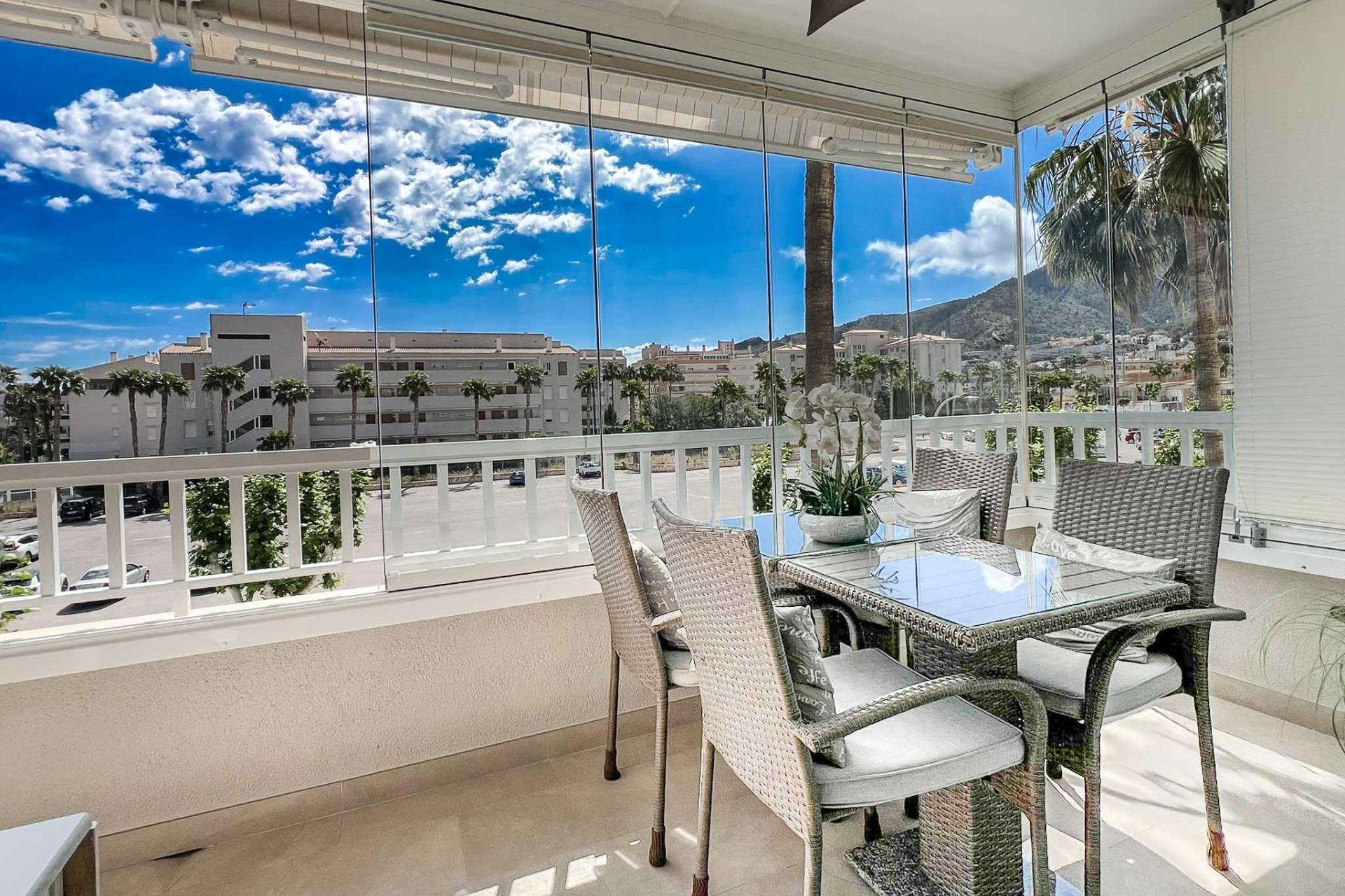 Reventa - Apartamento / piso -
Alfaz del Pi - Albir
