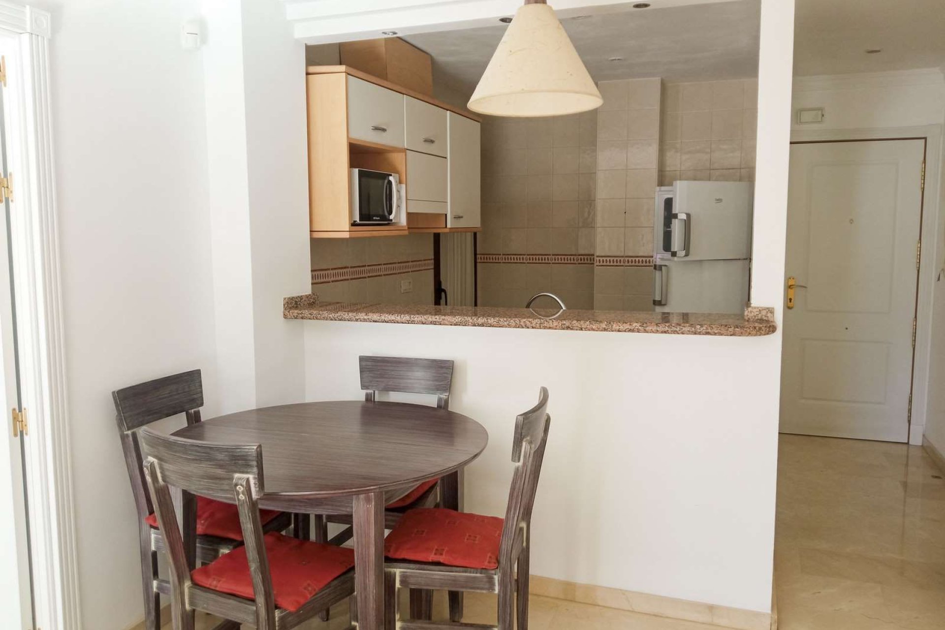 Reventa - Apartamento / piso -
Alfaz del Pi - Albir