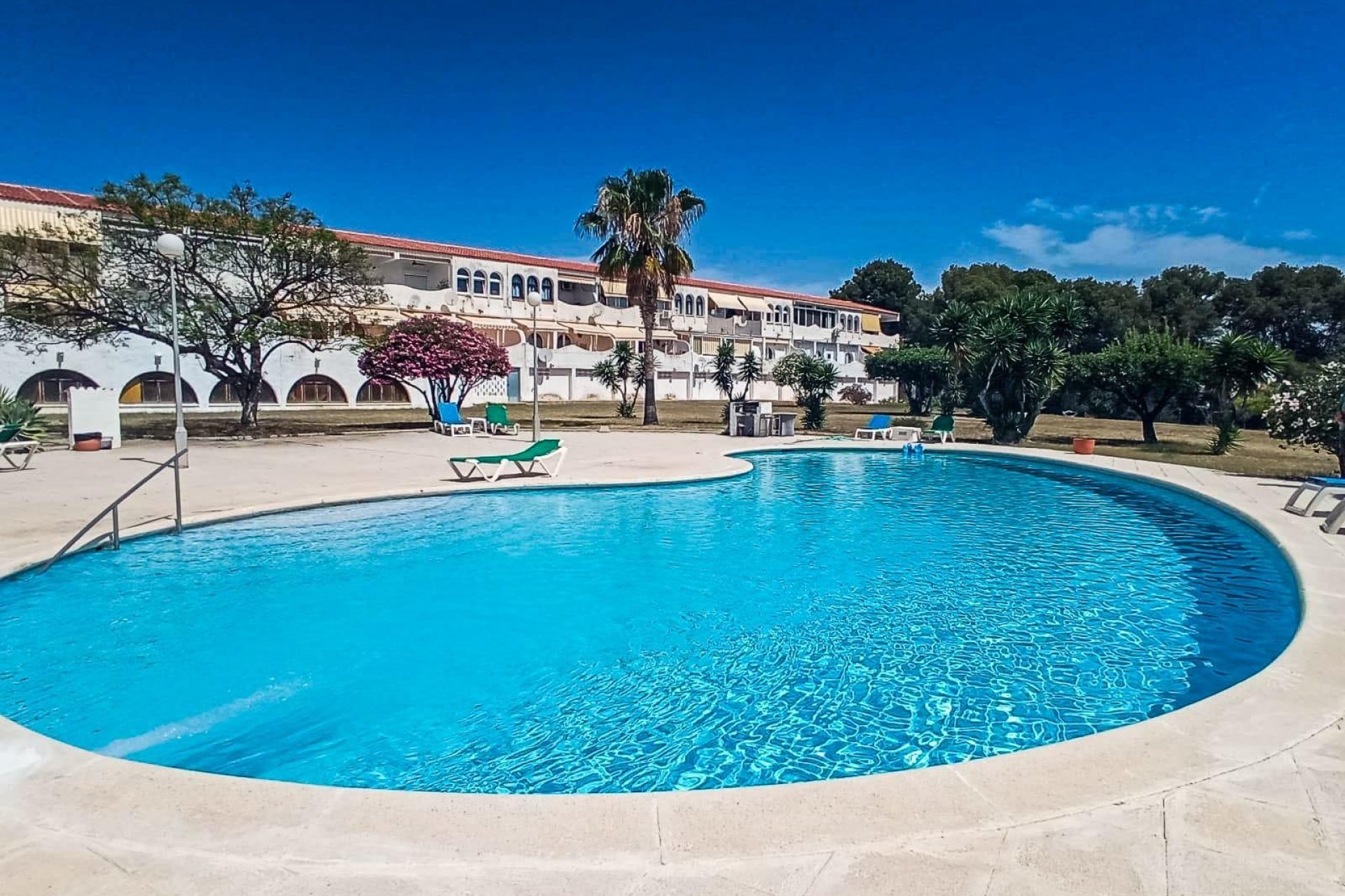 Reventa - Apartamento / piso -
La Nucía - La nucia