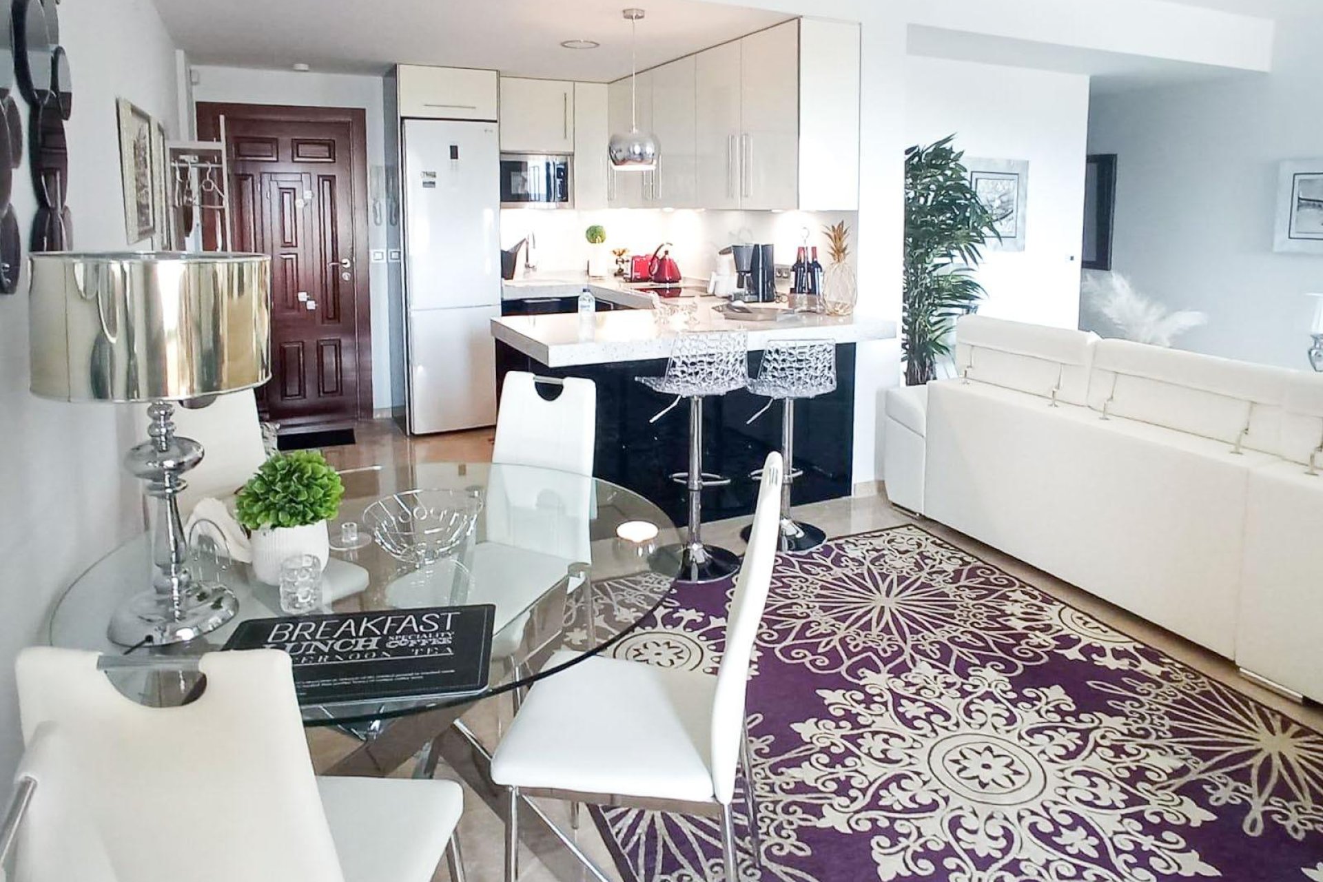 Reventa - Apartamento / piso -
La Nucía - La nucia