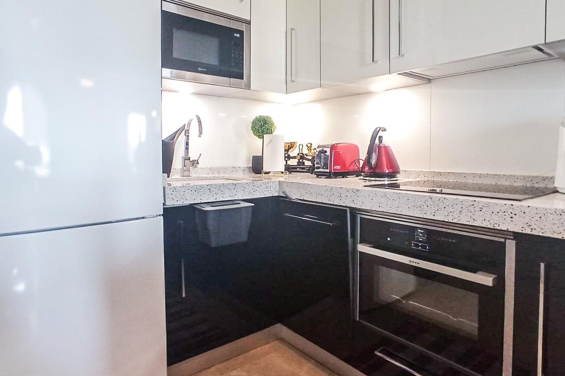 Reventa - Apartamento / piso -
La Nucía - La nucia