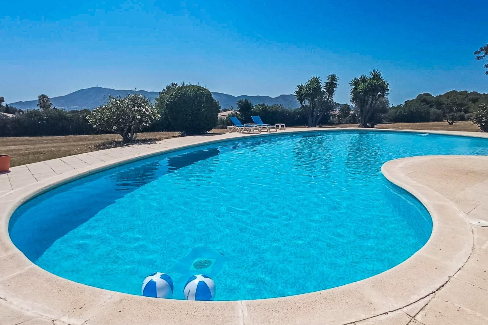 Reventa - Apartamento / piso -
La Nucía - La nucia