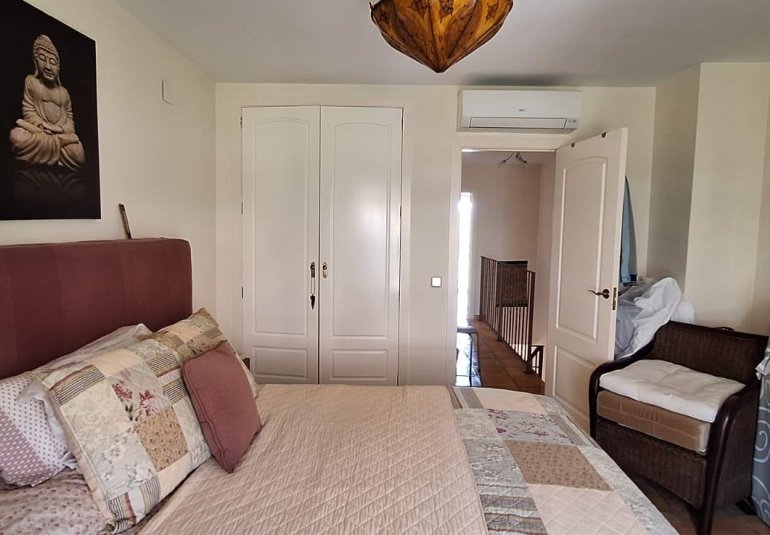 Reventa - Bungalow -
Finestrat