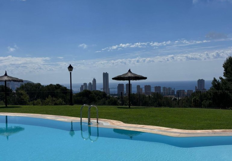 Reventa - Bungalow -
Finestrat