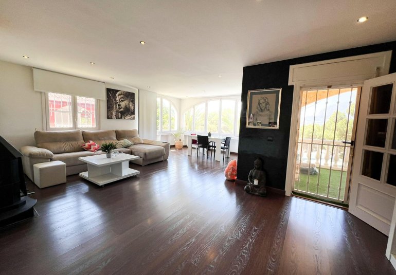 Reventa - Villa -
Alfaz del Pi - Albir