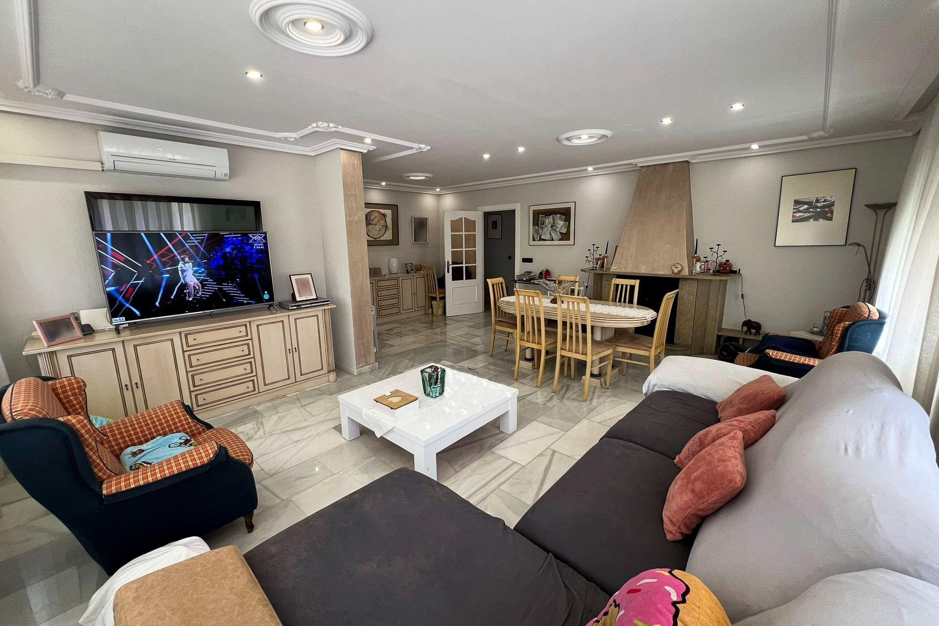 Reventa - Villa -
Alfaz del Pi - Albir