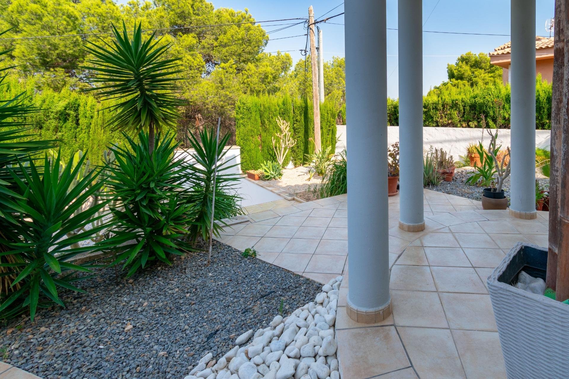 Reventa - Villa -
Alfaz del Pi - Albir