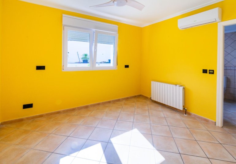 Reventa - Villa -
Alfaz del Pi - Albir