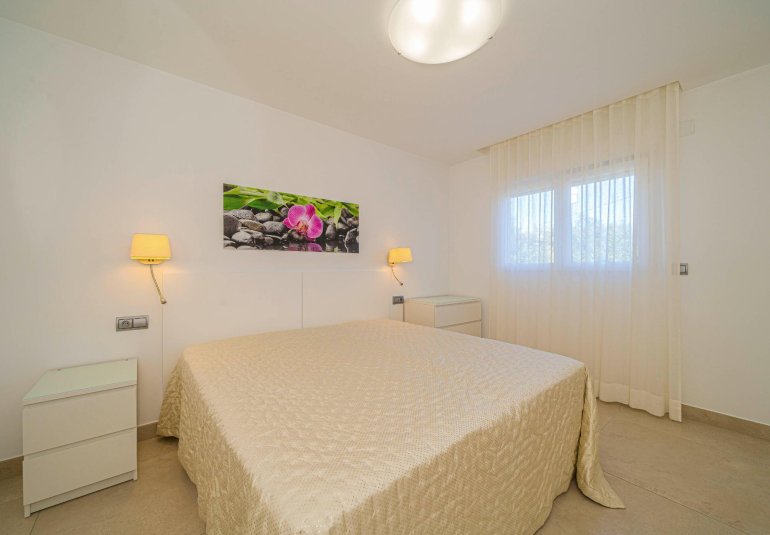 Reventa - Villa -
Alfaz del Pi - Albir