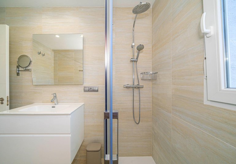 Reventa - Villa -
Alfaz del Pi - Albir