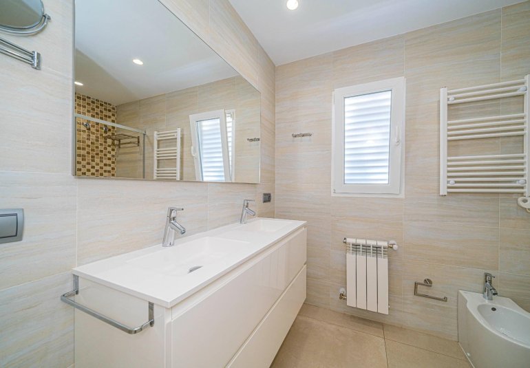 Reventa - Villa -
Alfaz del Pi - Albir