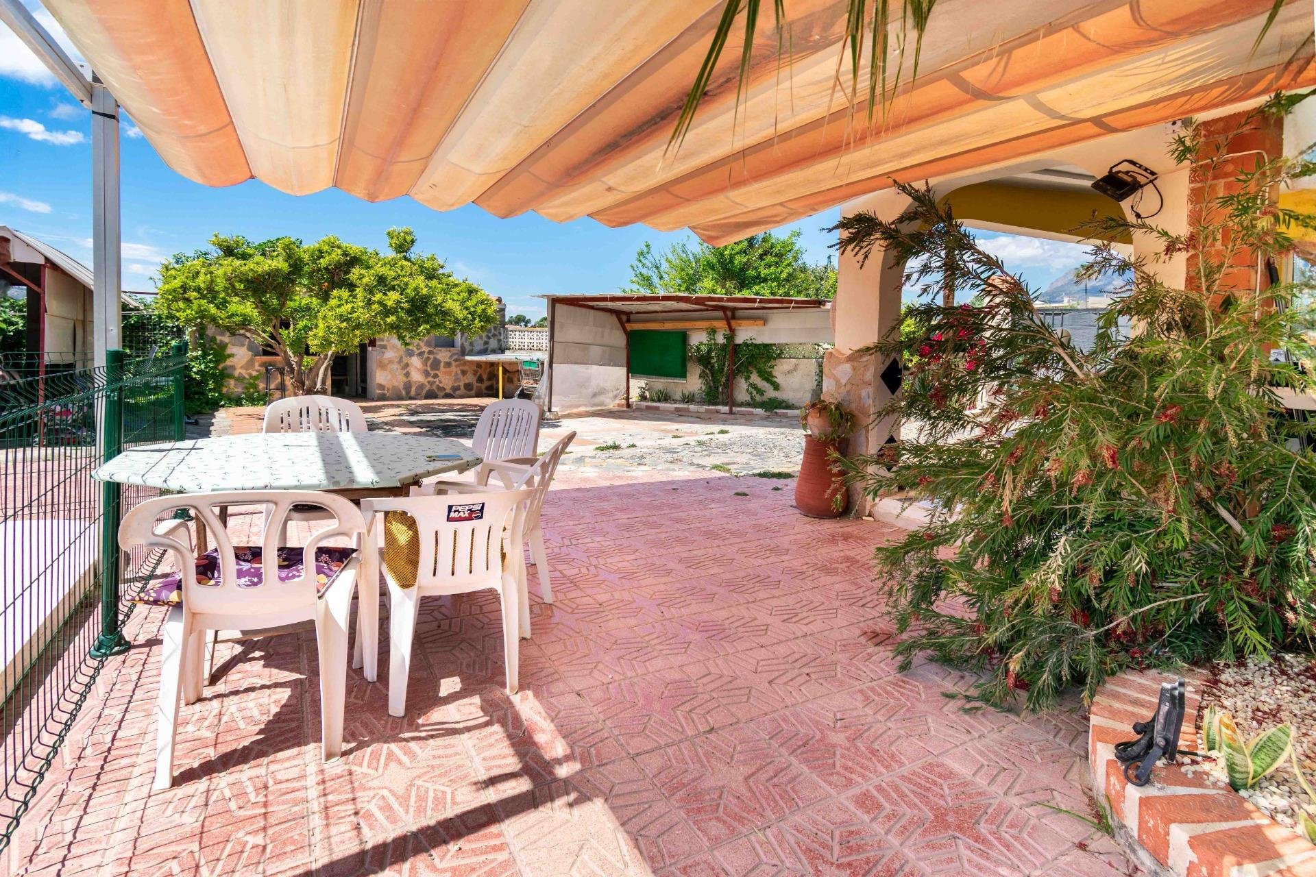 Reventa - Villa -
Alfaz del Pi - Albir