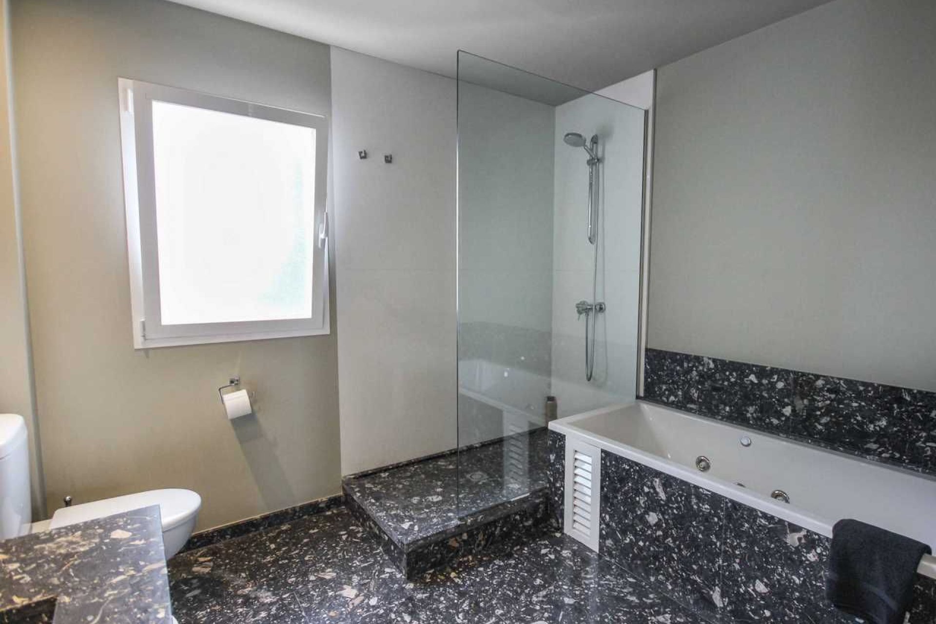 Reventa - Villa -
Alfaz del Pi - Albir