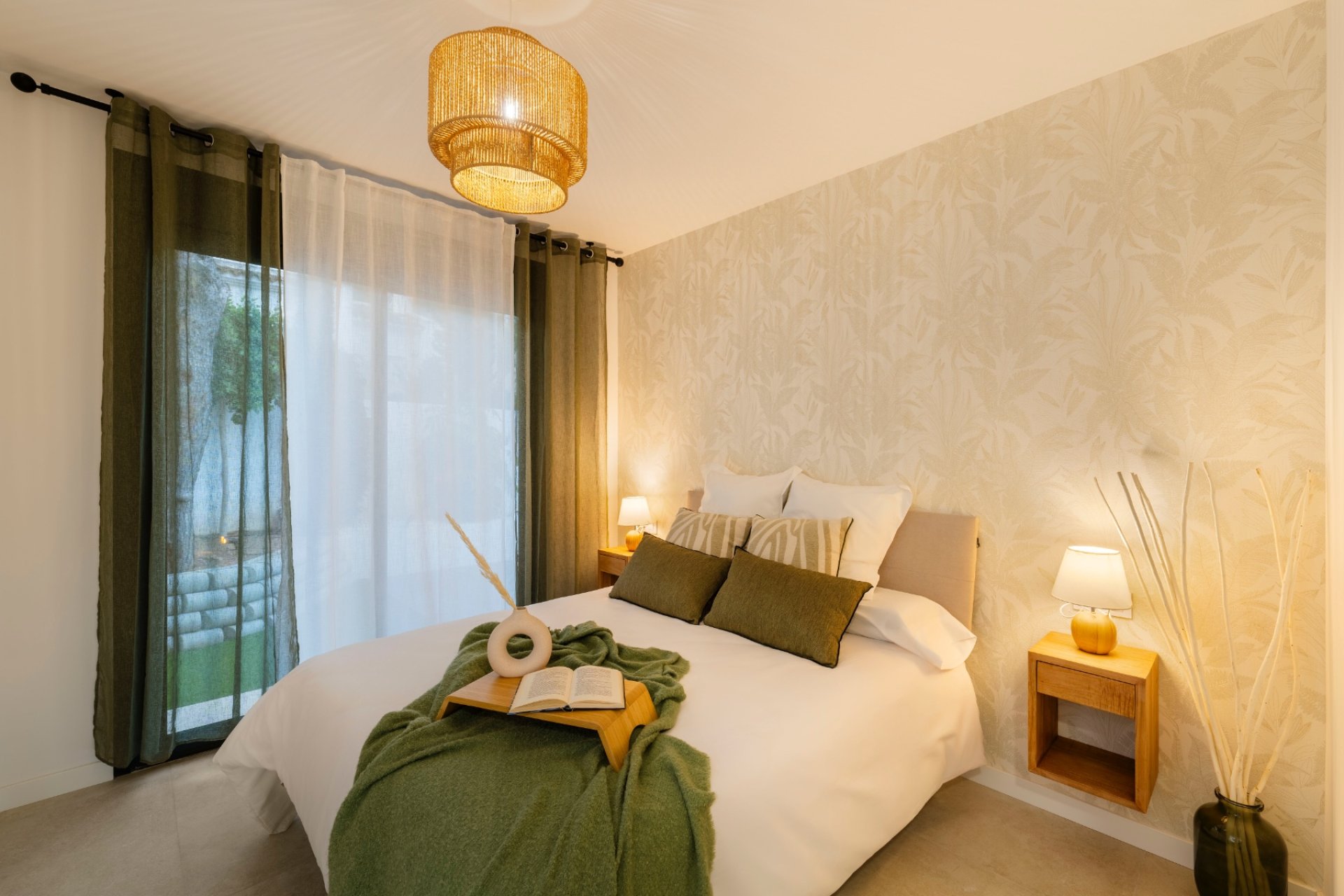 Reventa - Villa -
Altea - Urbanizaciones