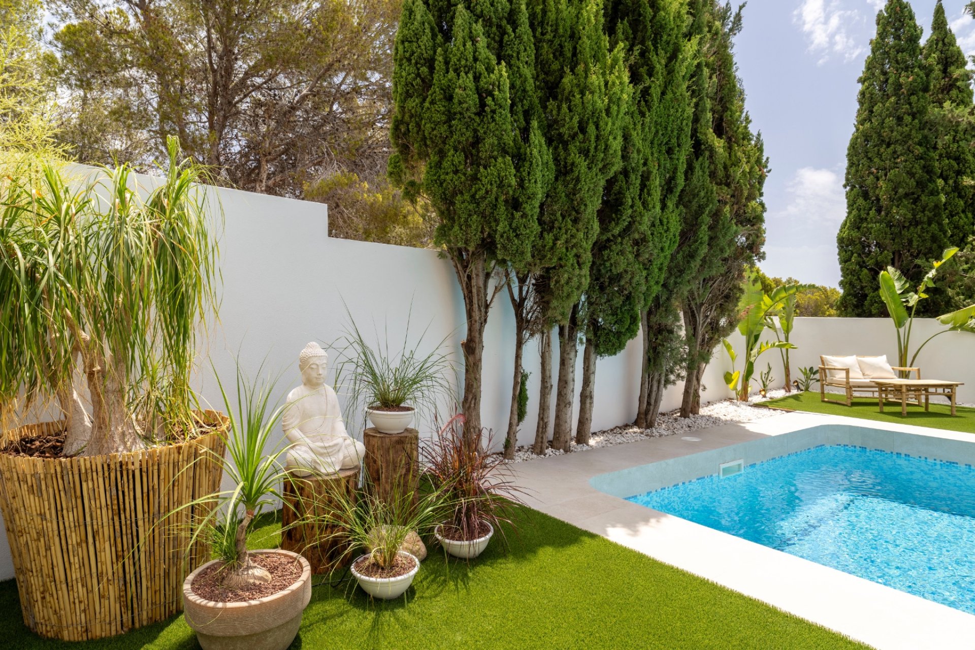 Reventa - Villa -
Altea - Urbanizaciones