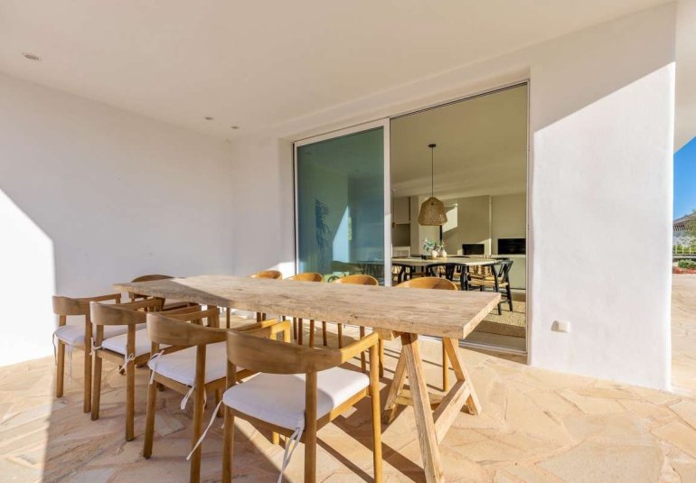 Reventa - Villa -
Benitachell