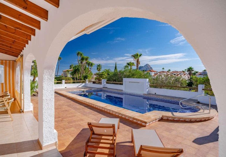 Reventa - Villa -
Calpe - Cometa III