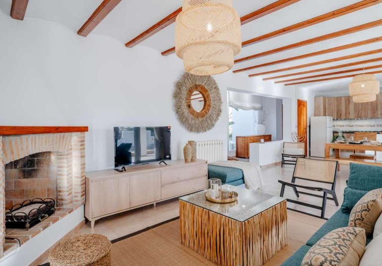 Reventa - Villa -
Calpe - Cometa III