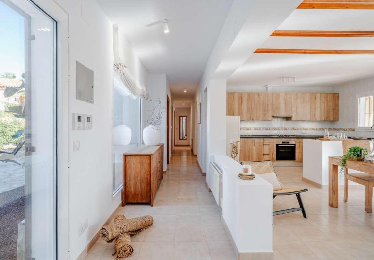 Reventa - Villa -
Calpe - Cometa III