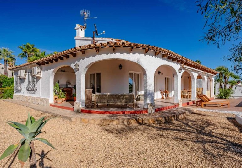 Reventa - Villa -
Calpe - Cometa III