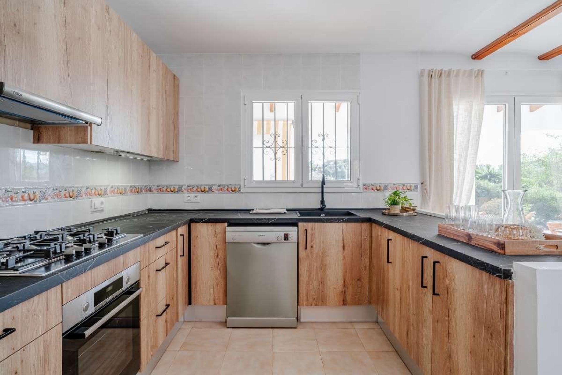 Reventa - Villa -
Calpe - Cometa III