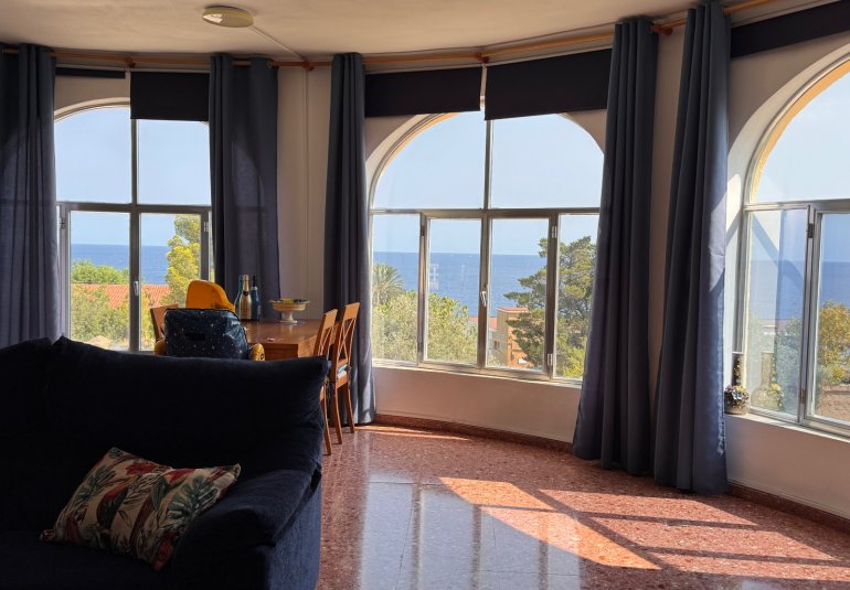 Reventa - Villa -
Calpe - Manzanera