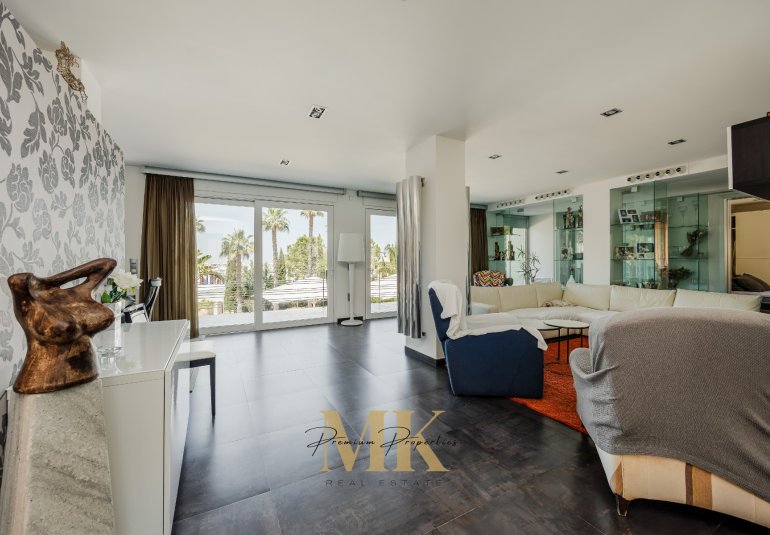Reventa - Villa -
Denia - Tossal Gros