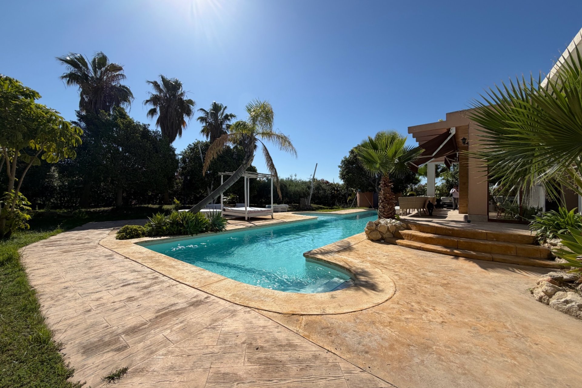 Reventa - Villa -
Elche - Carrús Oeste