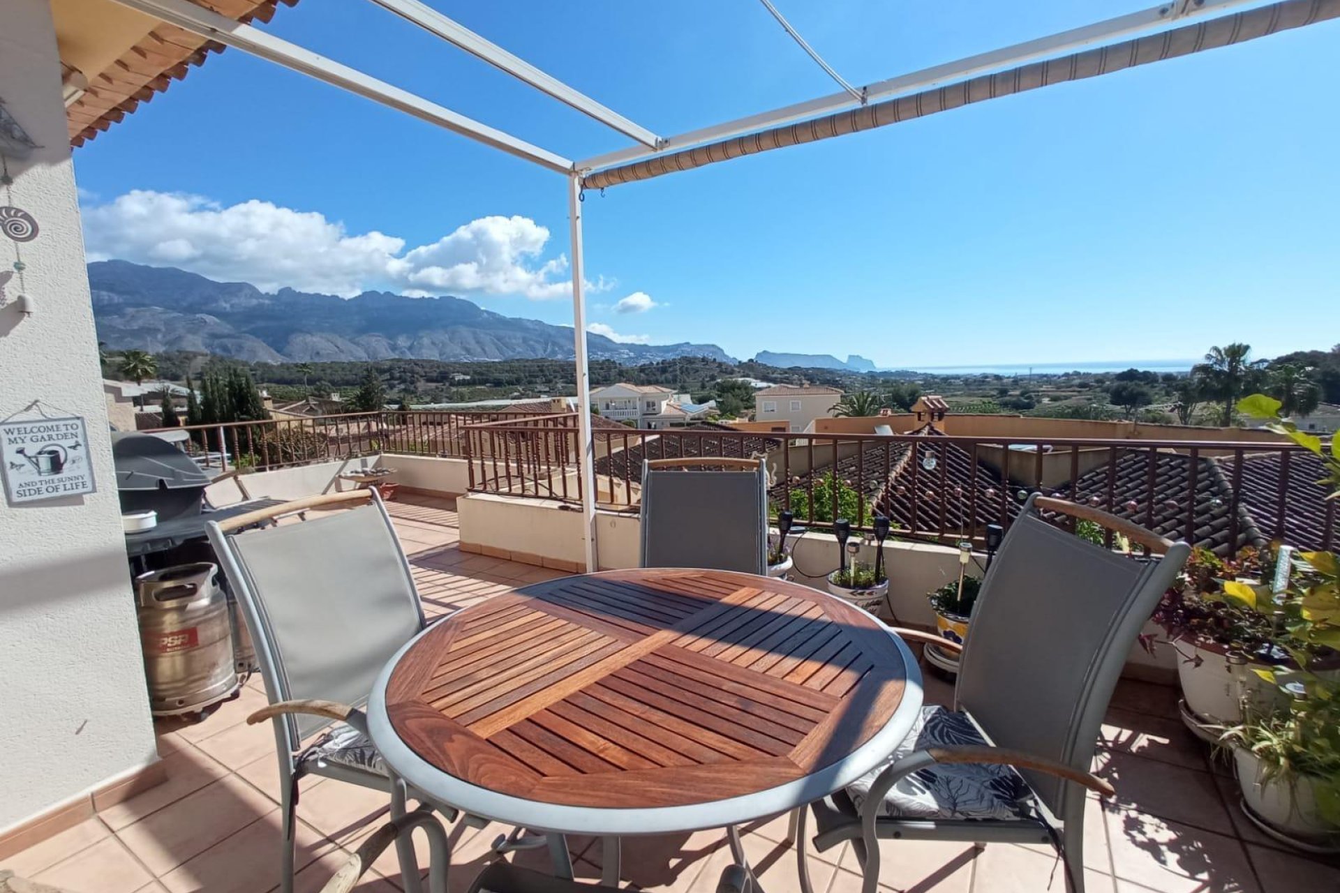 Reventa - Villa -
La Nucía - La nucia