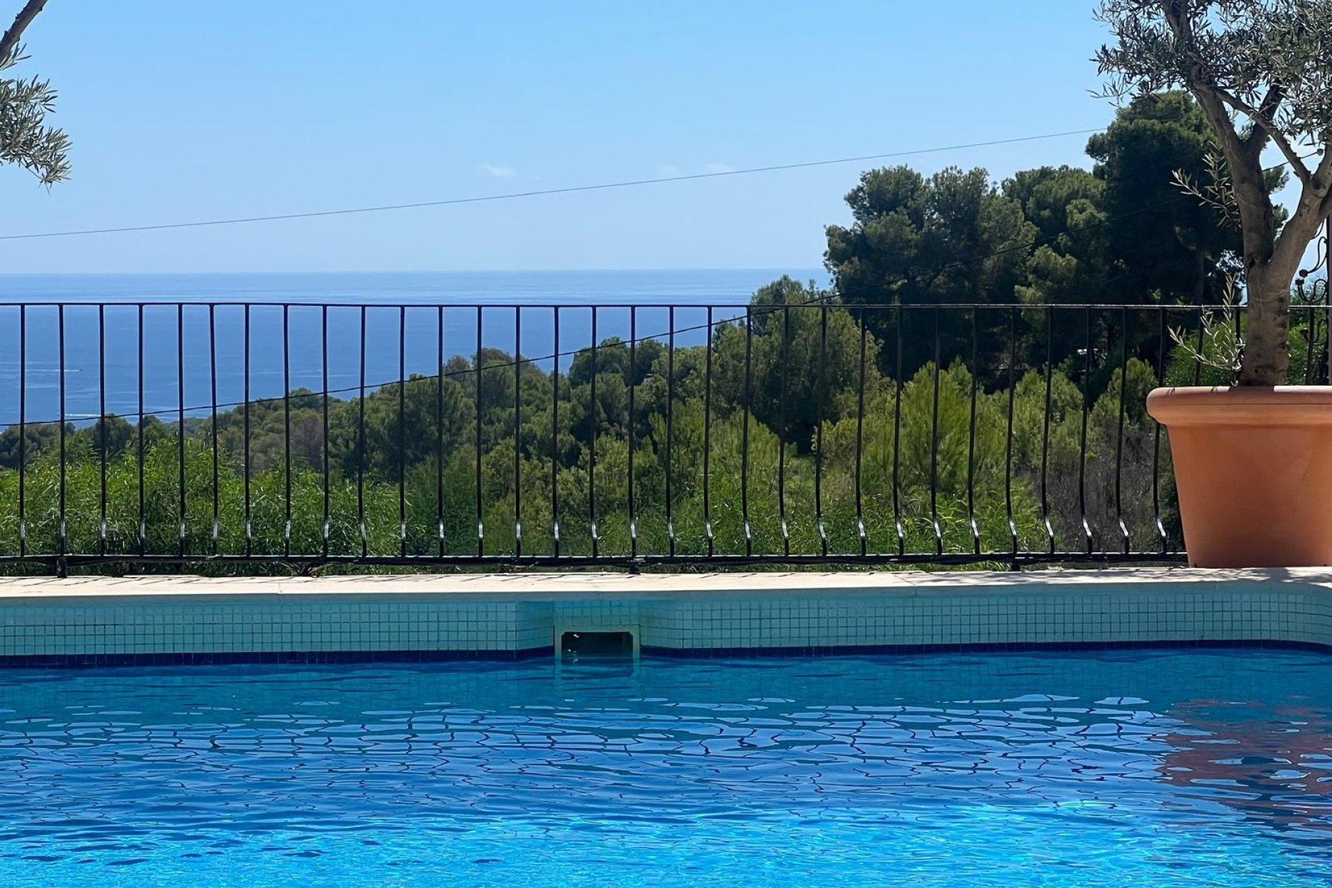 Reventa - Villa -
Moraira - Benimeit